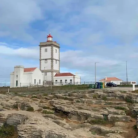 Mit Blick Ueber Appartamento Peniche